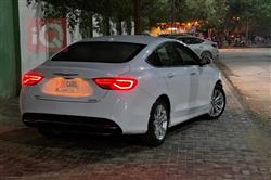 کرایسلەر 200